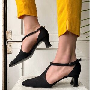 Yves Saint Laurent Vintage 90s Black T-Strap Heels Pointed Toe Pumps Size 9 M